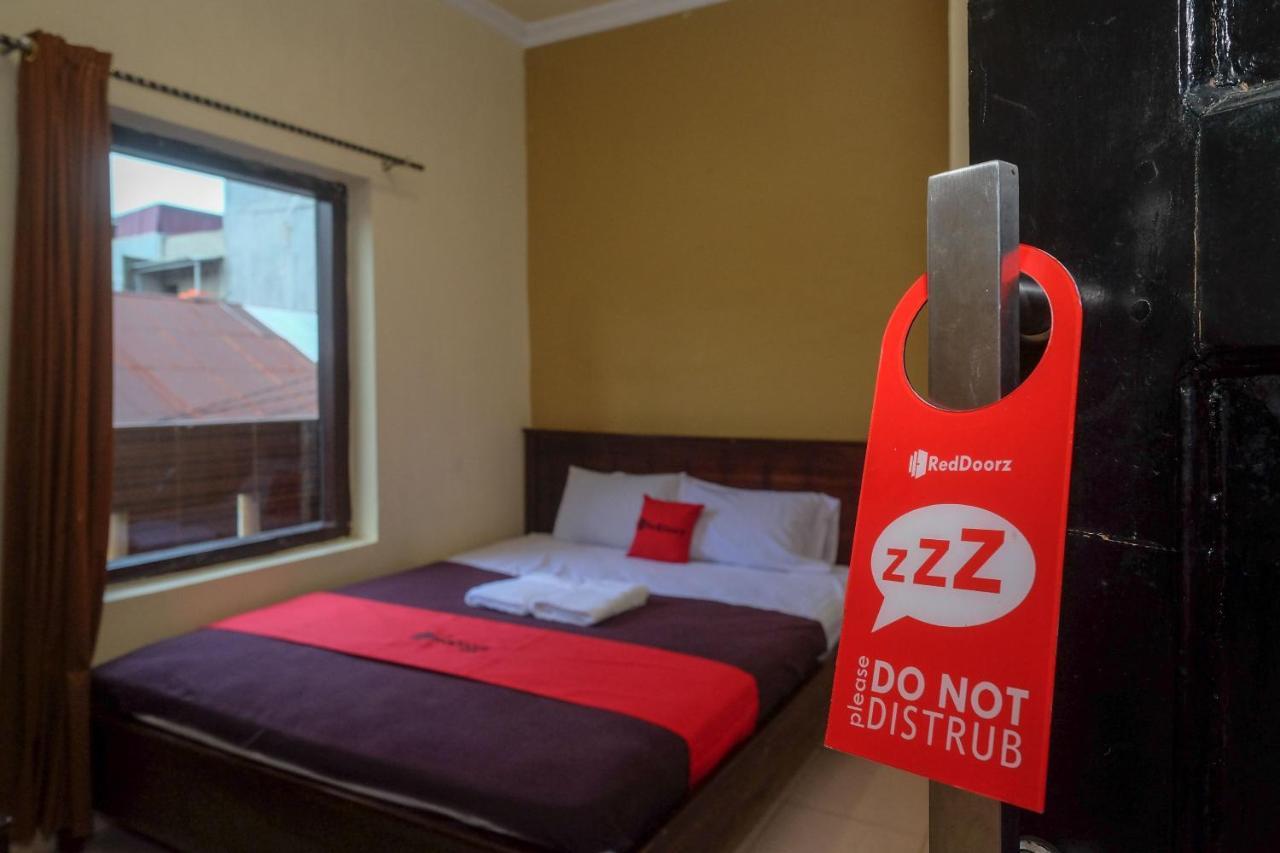 Reddoorz At Hotel Rich Parepare Near Pantai Mattirotasi المظهر الخارجي الصورة
