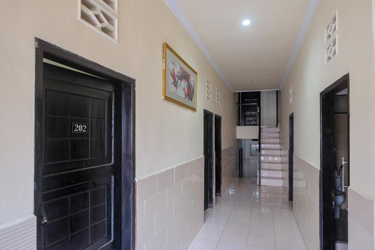 Reddoorz At Hotel Rich Parepare Near Pantai Mattirotasi المظهر الخارجي الصورة