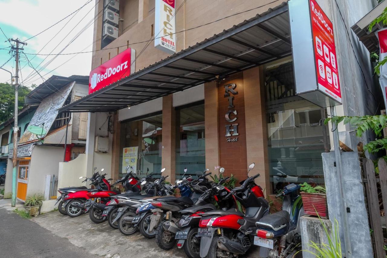 Reddoorz At Hotel Rich Parepare Near Pantai Mattirotasi المظهر الخارجي الصورة
